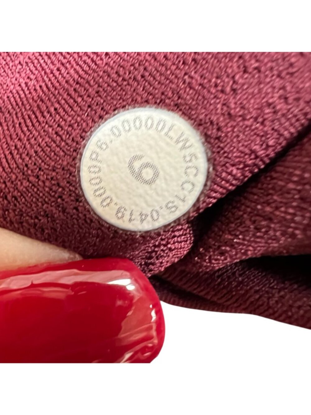 Lululemon Wunder Under High Rise Tight 28" Mesh Inset Tight Garnet Size 6 - Picture 4 of 6